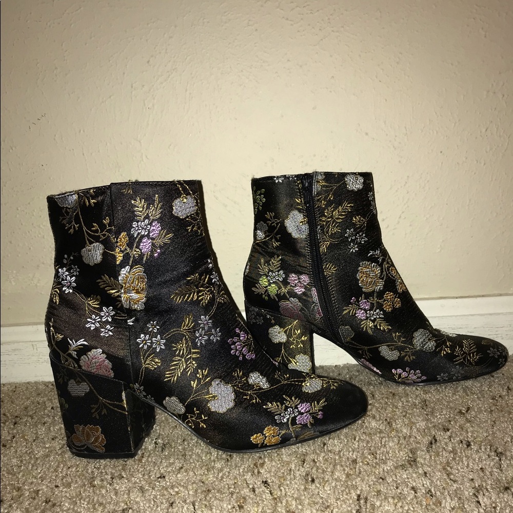 Charlotte Russe Flowered, Heeled Boots